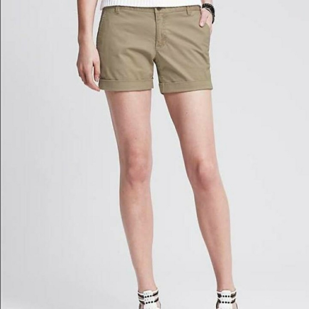 Banana Republic City Chino